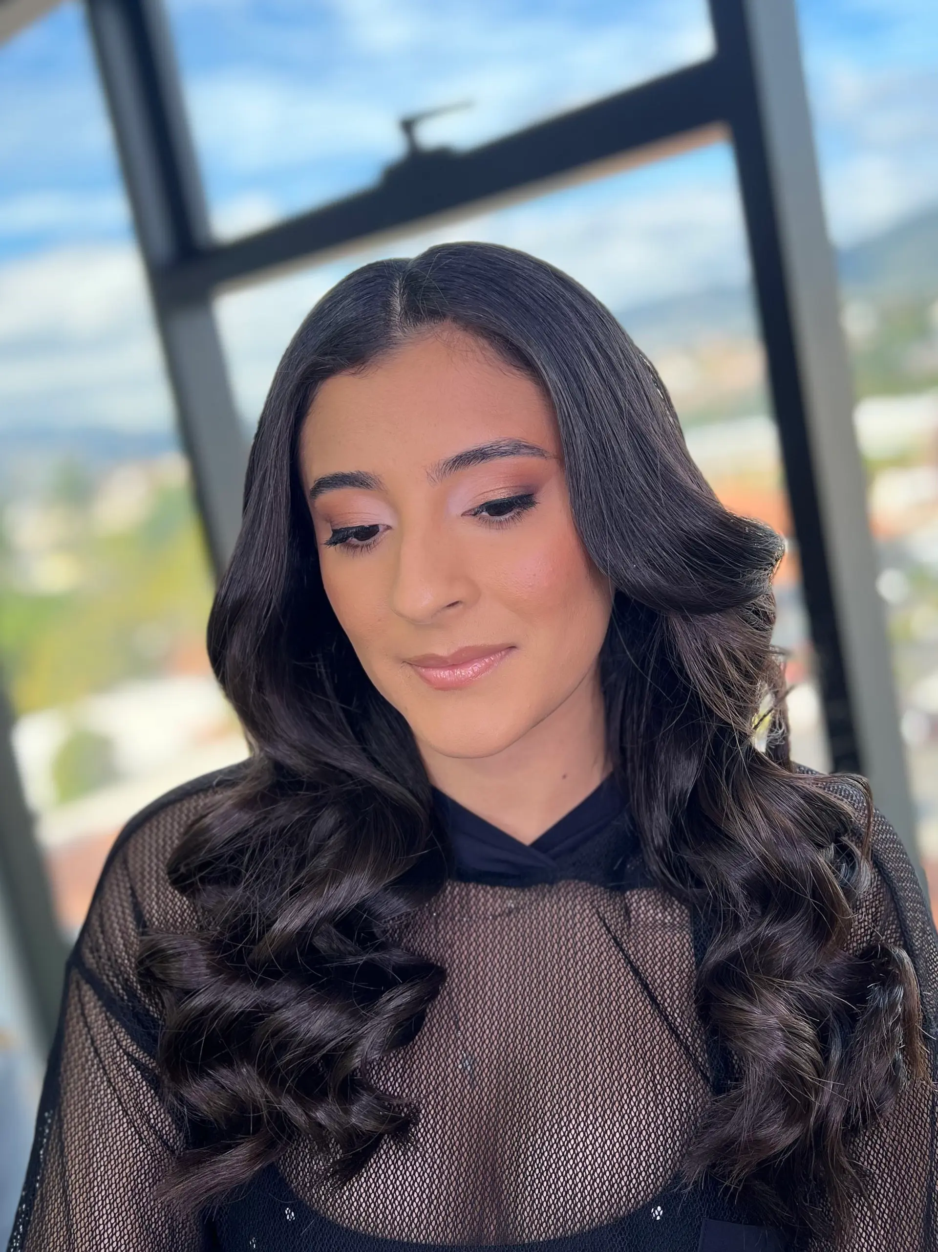 Professional smoky-eye makeup at Cristal Beauty Studio.